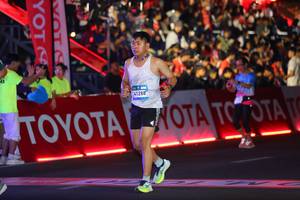 BIB: 344, 41288
                            <button type="button" onclick="openModal(23203164)" class="btn btn-primary btn-sm float-right btn-popup" data-toggle="modal" data-target=".modal-high-quality">
                        <i class="fas fa-shopping-cart"></i> Add to Cart
                    </button>
                                            <button type="button" onclick="isThisMe(23203164, true)" class="btn btn-success btn-sm float-right btn-popup btn-isme hidden" data-toggle="tooltip" data-placement="bottom" title="นี่คือรูปของคุณใช่ไหม คลิกที่นี่เพื่อเอาเข้าอัลบั้ม">
                        <i class="fas fa-plus"></i> Add to album
                    </button>
                    <button type="button" onclick="isThisMe(23203164, false)" class="btn btn-warning btn-sm float-right btn-popup btn-isnotme hidden">
                        <i class="fas fa-ban"></i> Remove from album
                    </button>